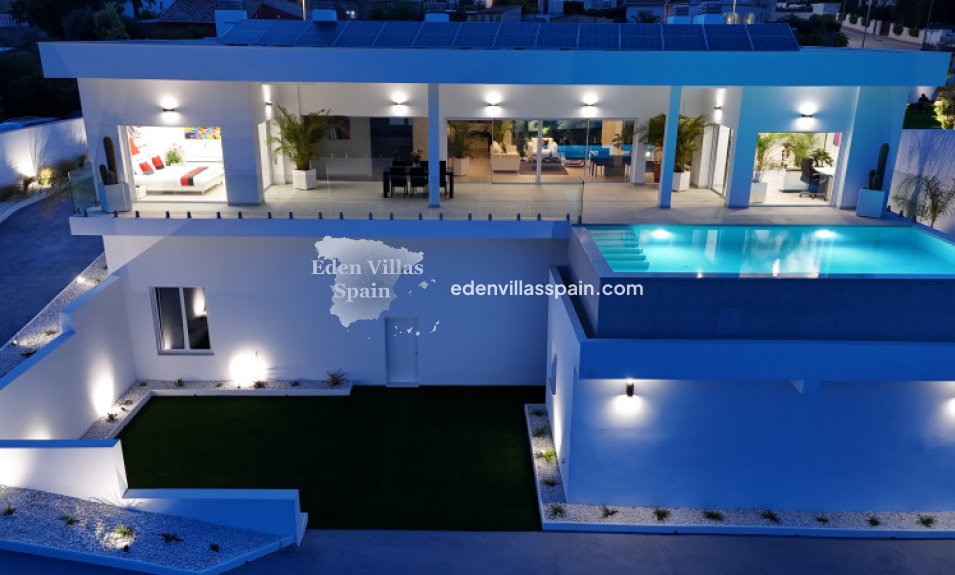 Resale - Coastal Villa - La Marina