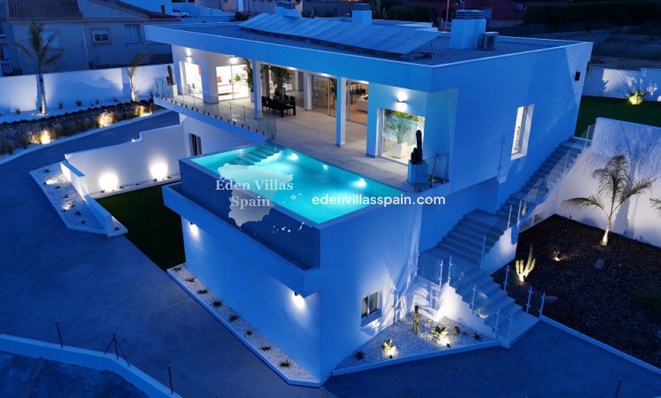 Resale - Coastal Villa - La Marina