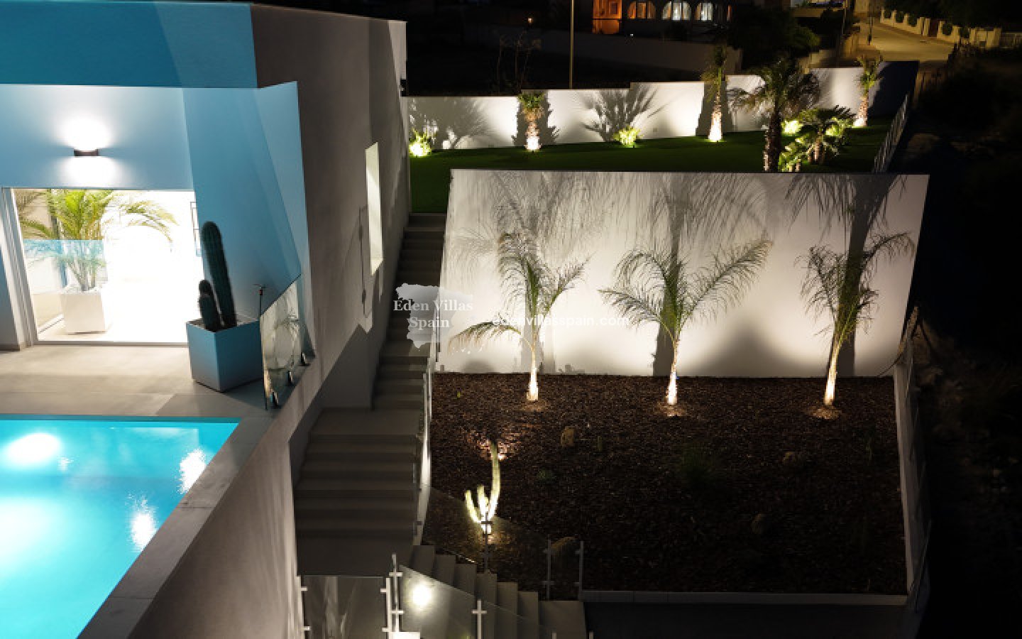 Resale - Coastal Villa - La Marina