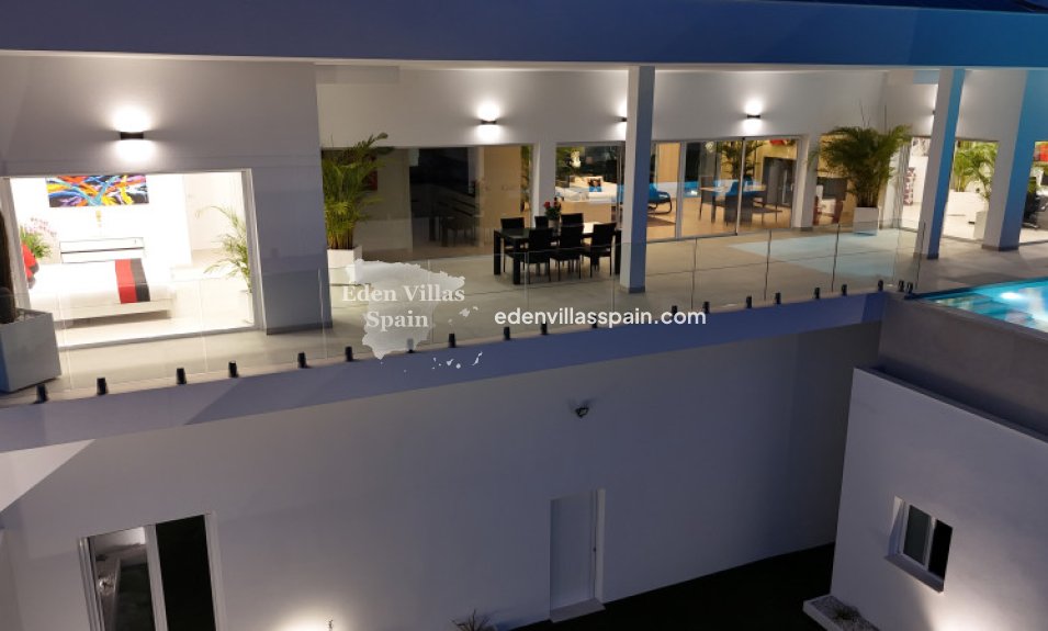 Resale - Coastal Villa - La Marina