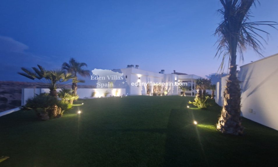 Resale - Coastal Villa - La Marina