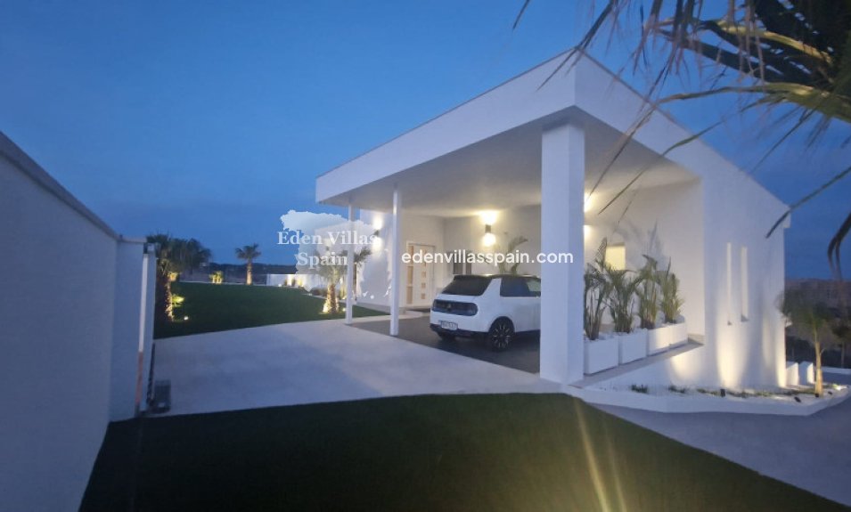 Resale - Coastal Villa - La Marina