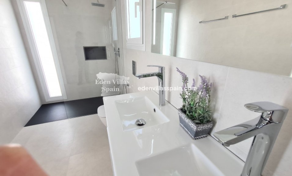 Resale - Coastal Villa - La Marina