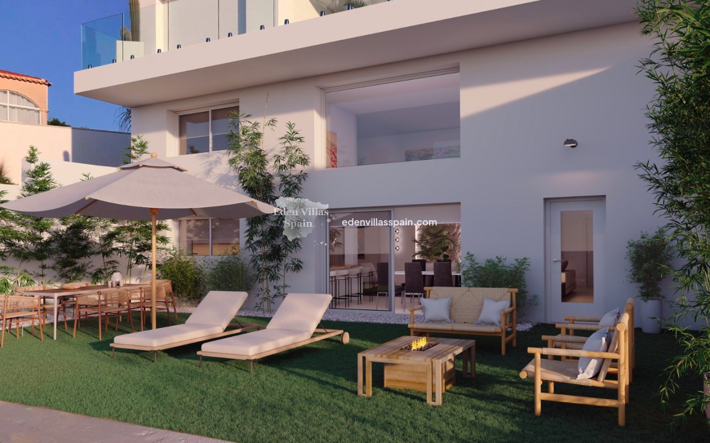 Resale - Coastal Villa - La Marina