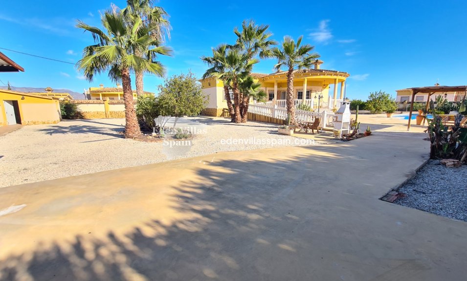 Resale - Country House - Catral