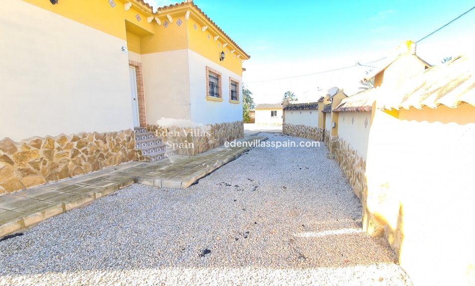 Resale - Country House - Catral