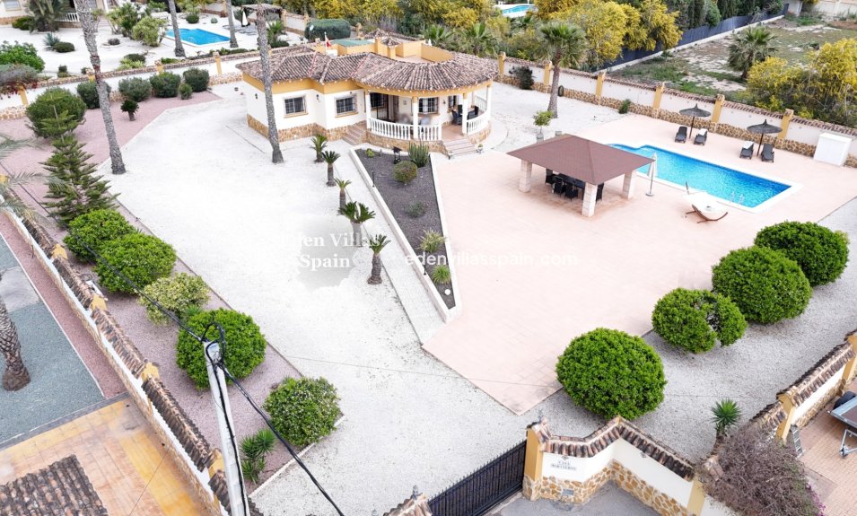 Resale - Country House - Catral