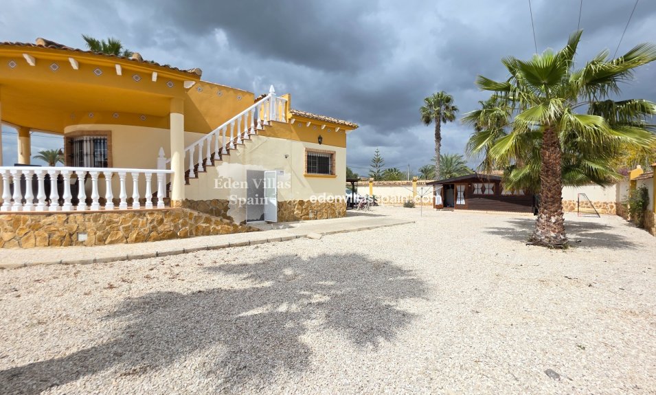 Resale - Country House - Catral