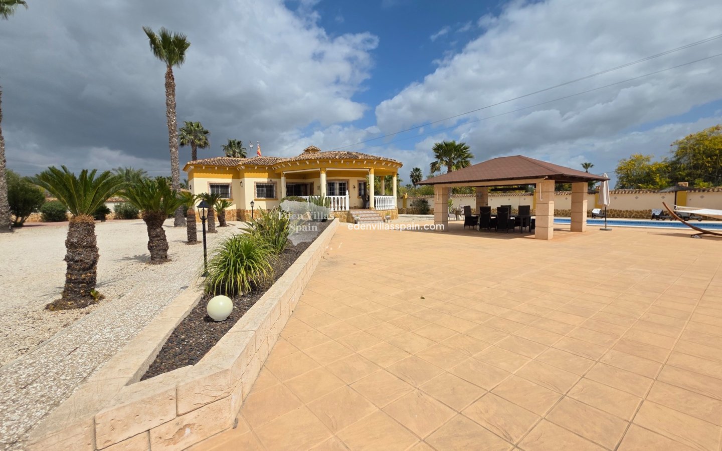 Resale - Country House - Catral