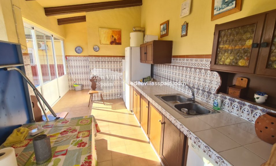 Resale - Country House - Crevillente