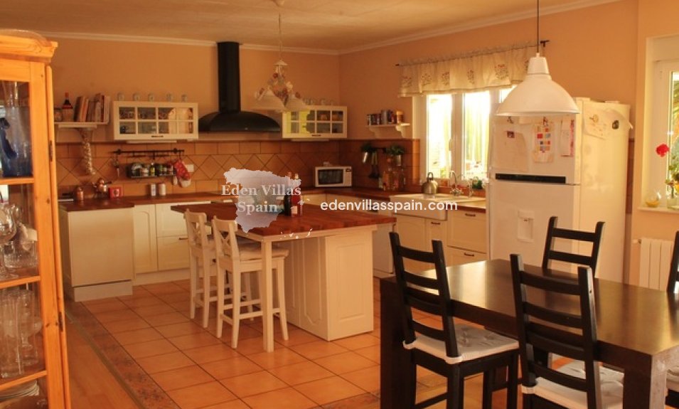 Resale - Country House - Dolores
