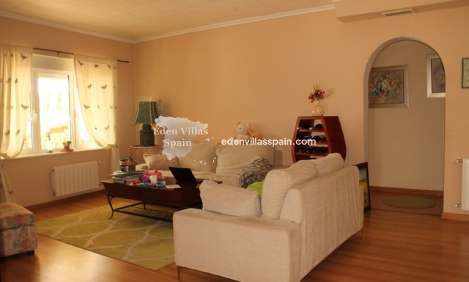 Resale - Country House - Dolores