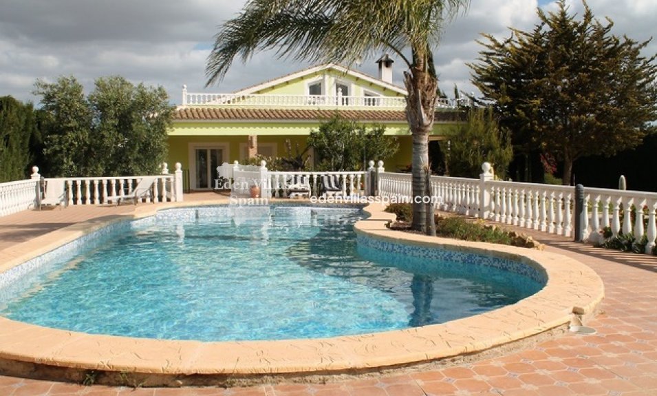 Resale - Country House - Dolores