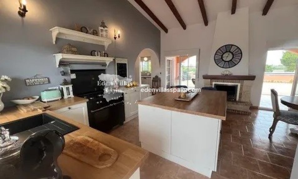 Resale - Country House - Dolores