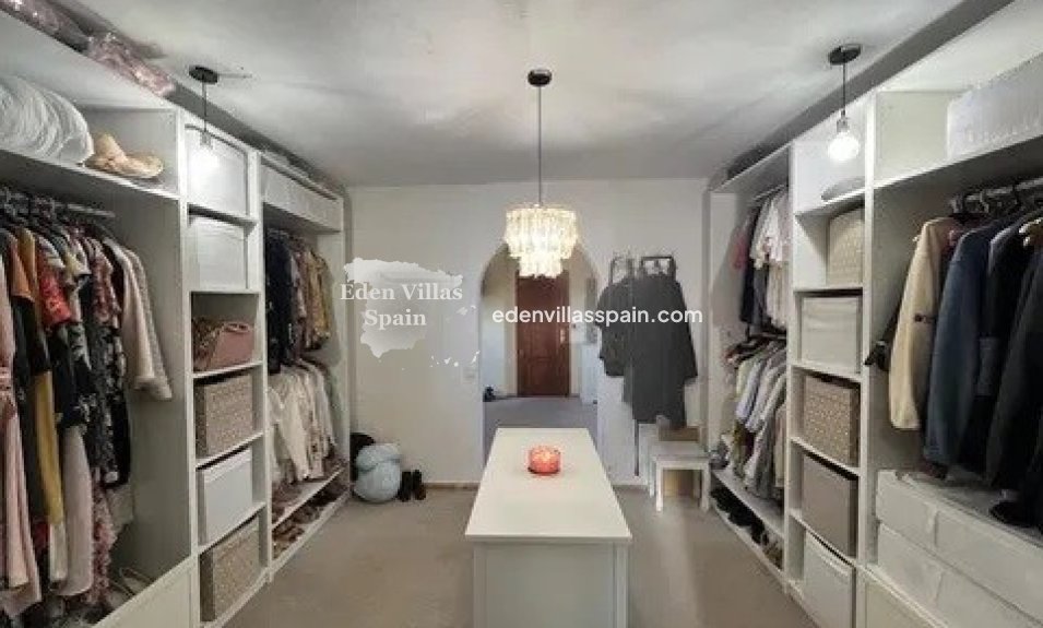 Resale - Country House - Dolores