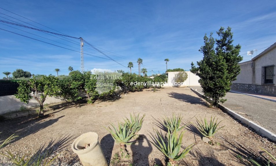 Resale - Country House - Elche