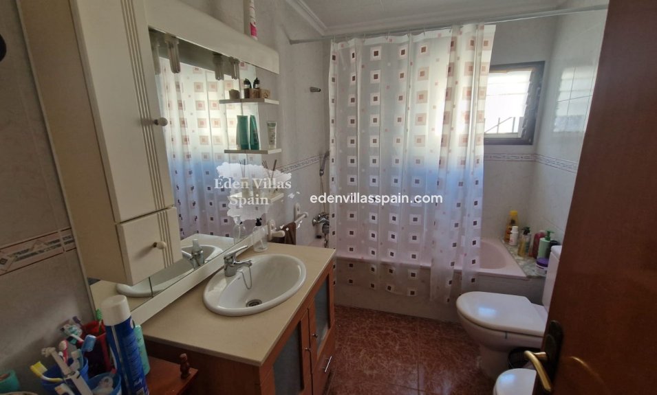 Resale - Country House - Elche