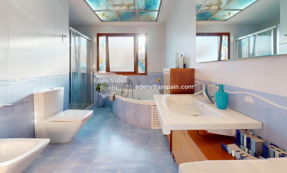 Resale - Country House - Elche