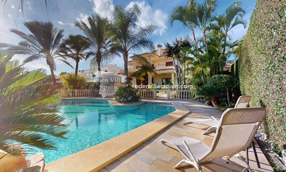 Resale - Country House - Elche