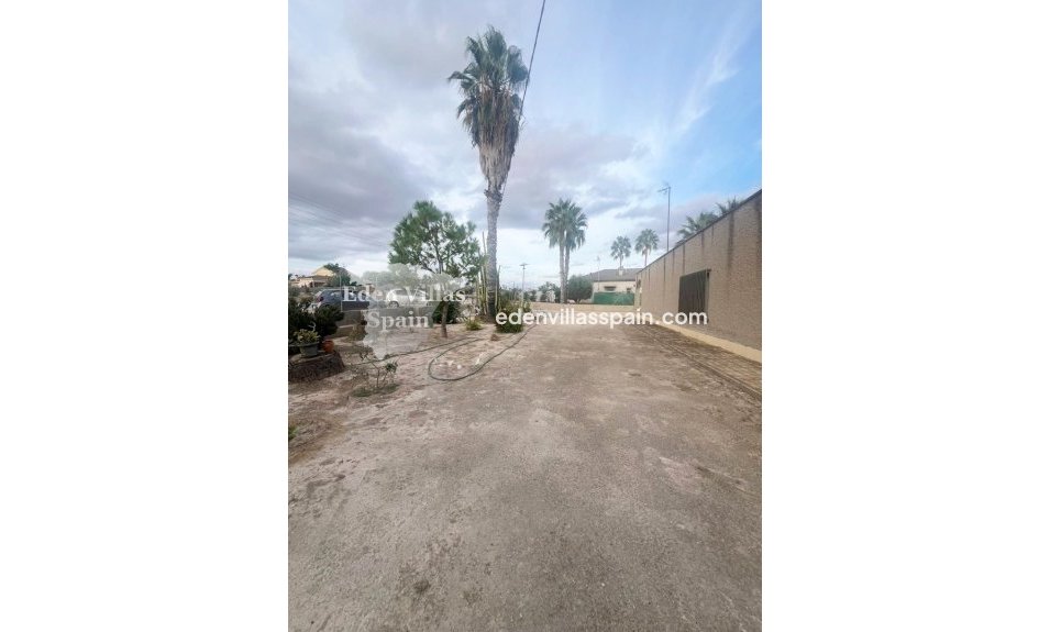 Resale - Country House - Elche