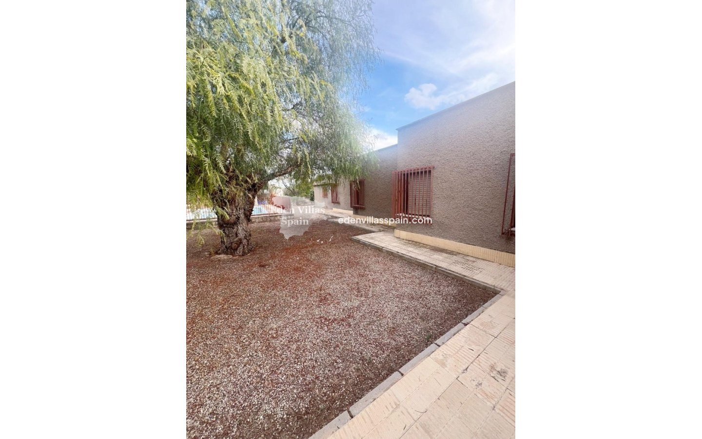 Resale - Country House - Elche