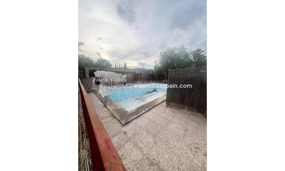 Resale - Country House - Elche