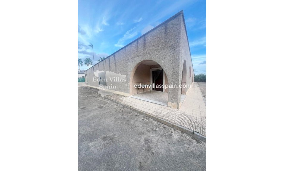 Resale - Country House - Elche