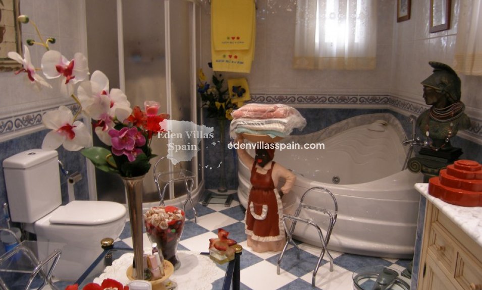 Resale - Country House - La Marina