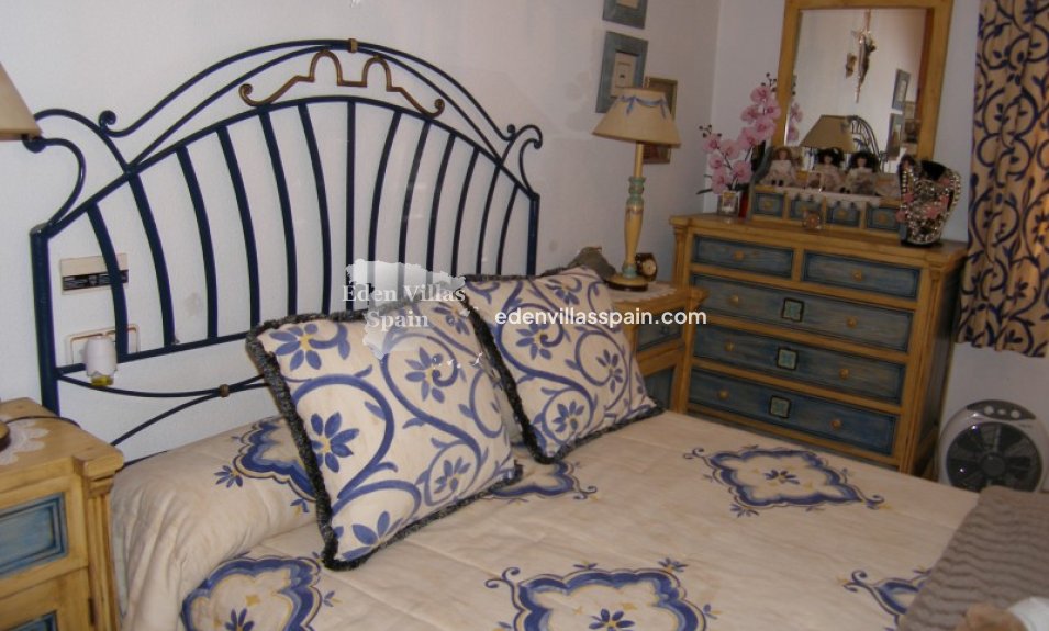 Resale - Country House - La Marina