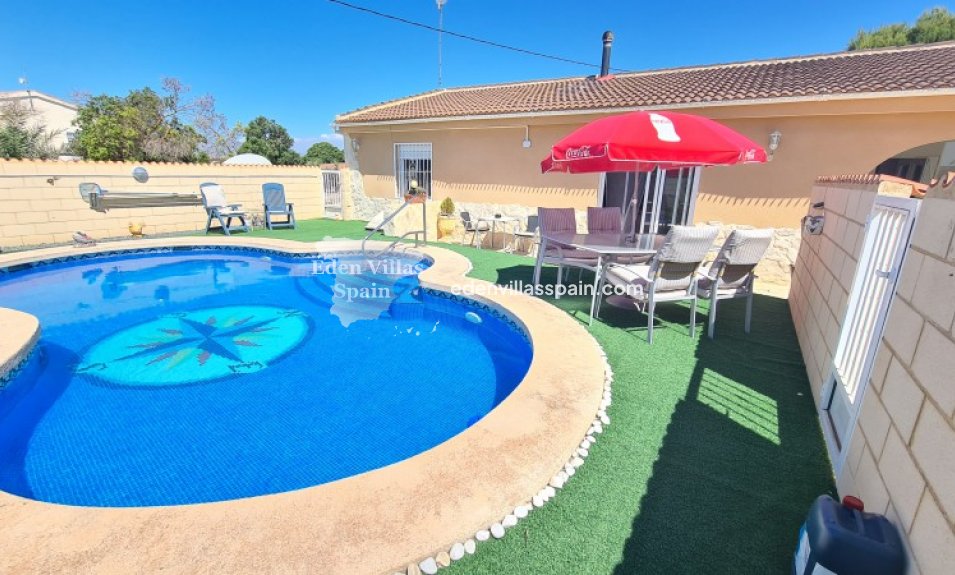 Resale - Country House - La Marina