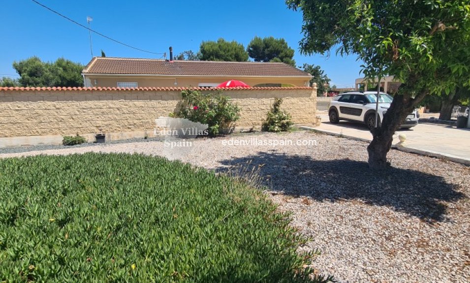 Resale - Country House - La Marina