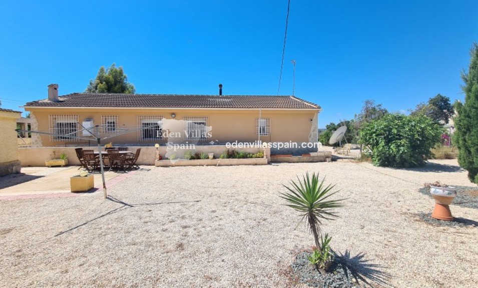 Resale - Country House - La Marina