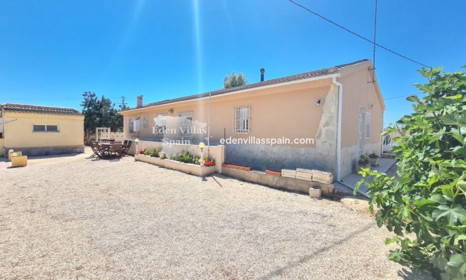 Resale - Country House - La Marina