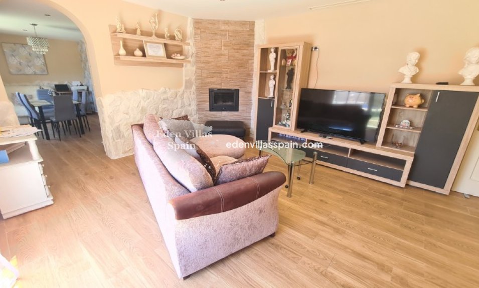 Resale - Country House - La Marina