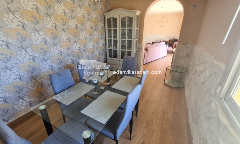 Resale - Country House - La Marina