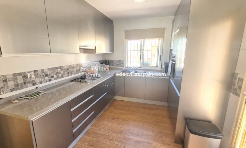 Resale - Country House - La Marina