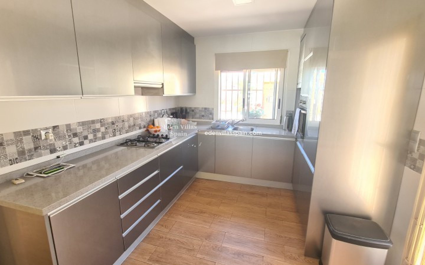 Resale - Country House - La Marina