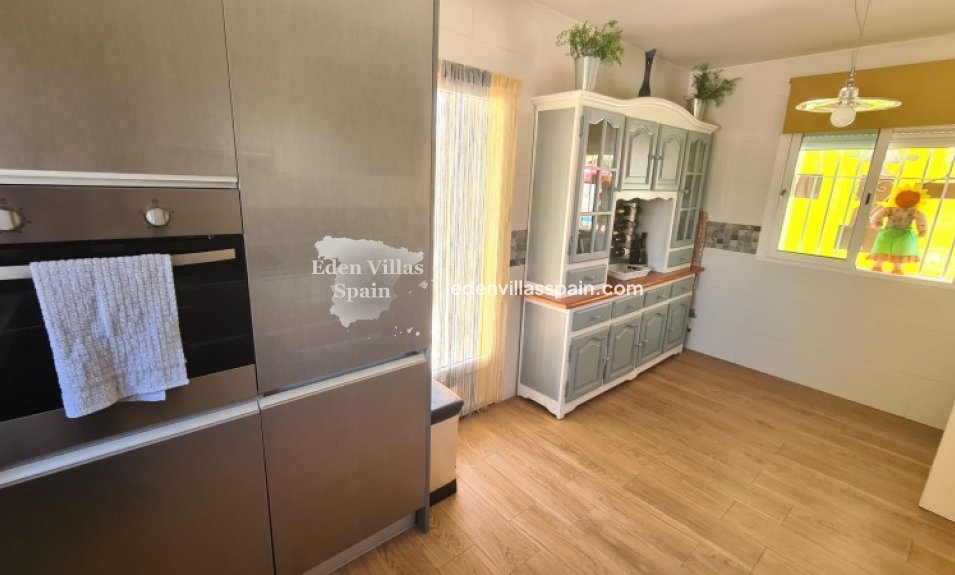 Resale - Country House - La Marina