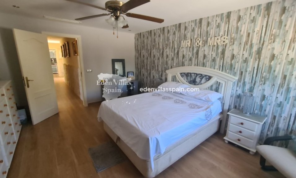 Resale - Country House - La Marina