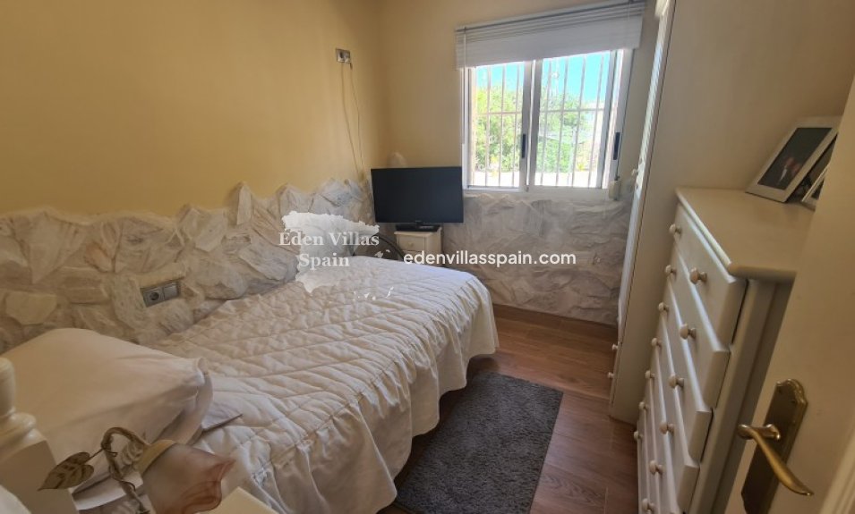 Resale - Country House - La Marina