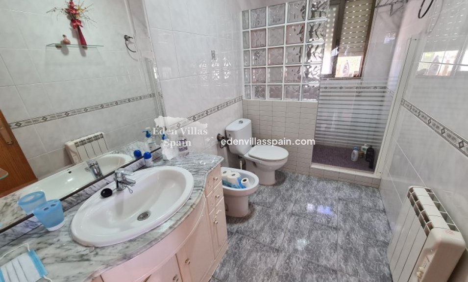 Resale - Country House - La Marina