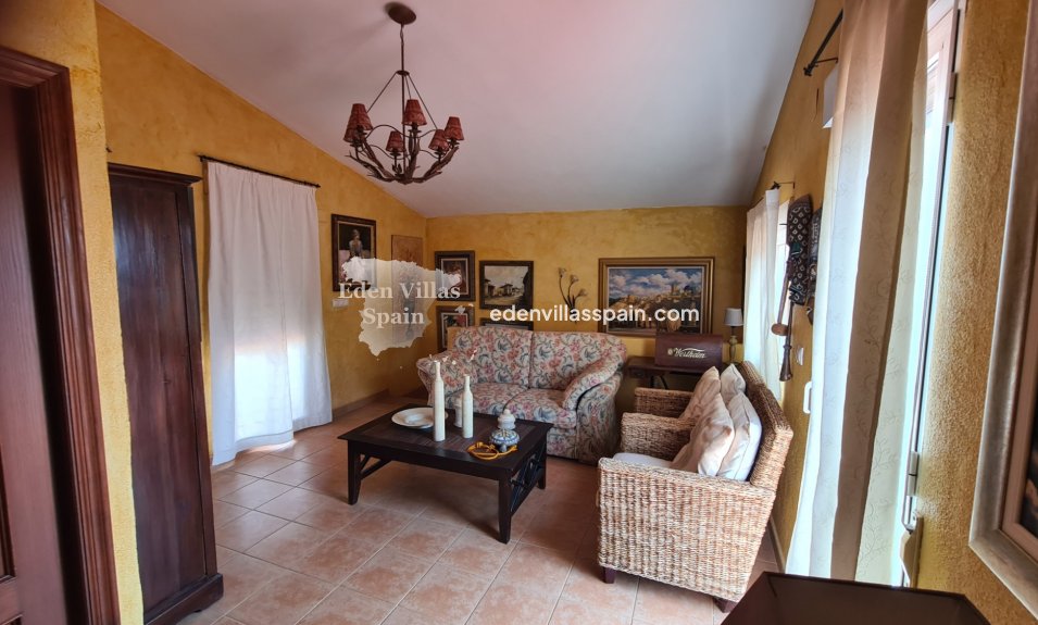 Resale - Country House - La Marina