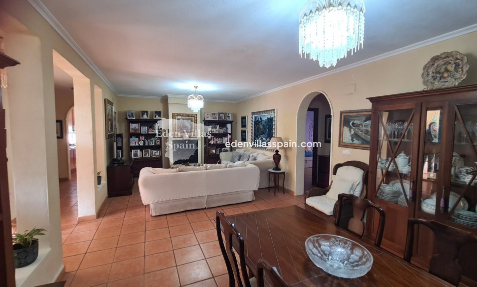 Resale - Country House - La Marina