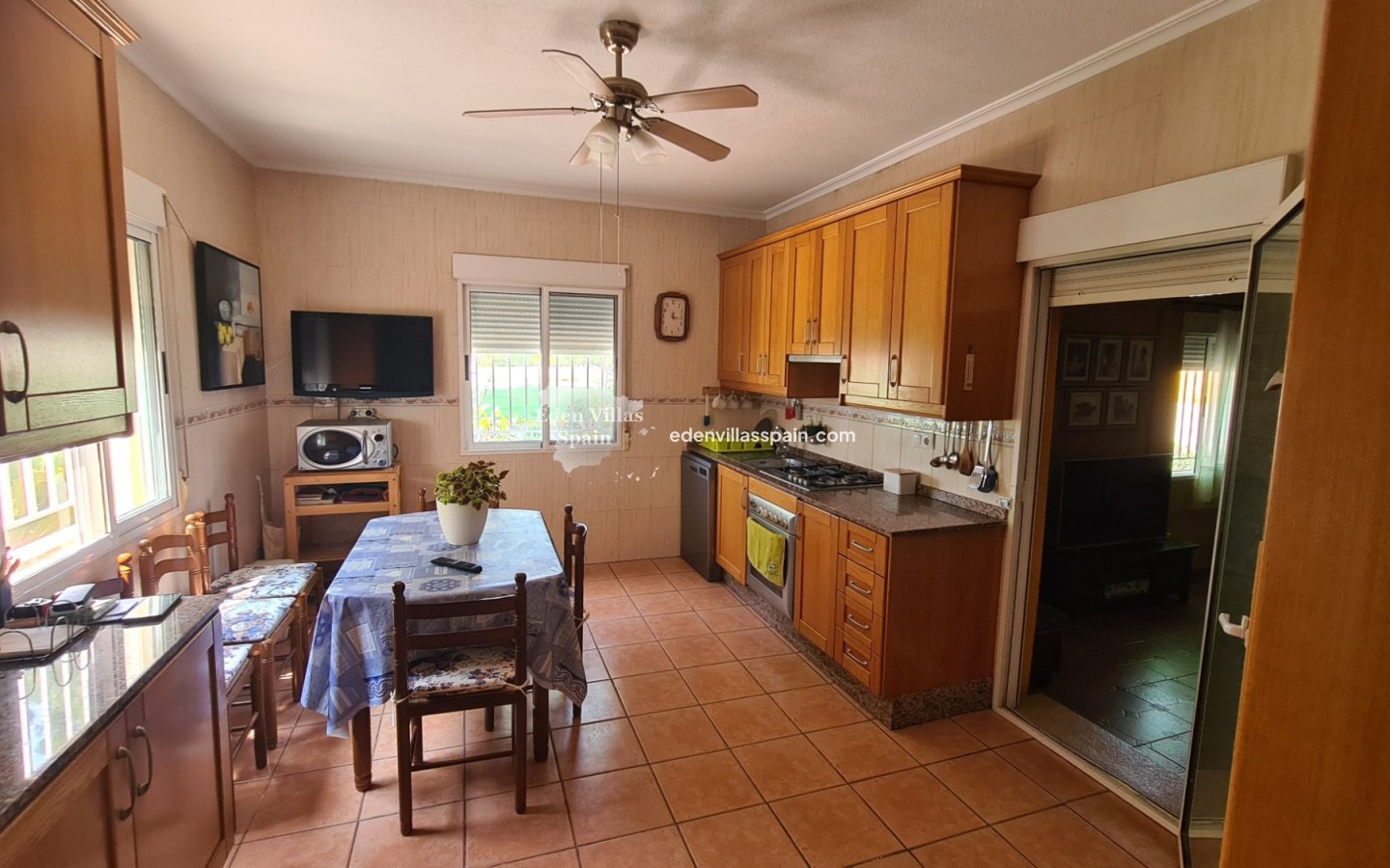 Resale - Country House - La Marina