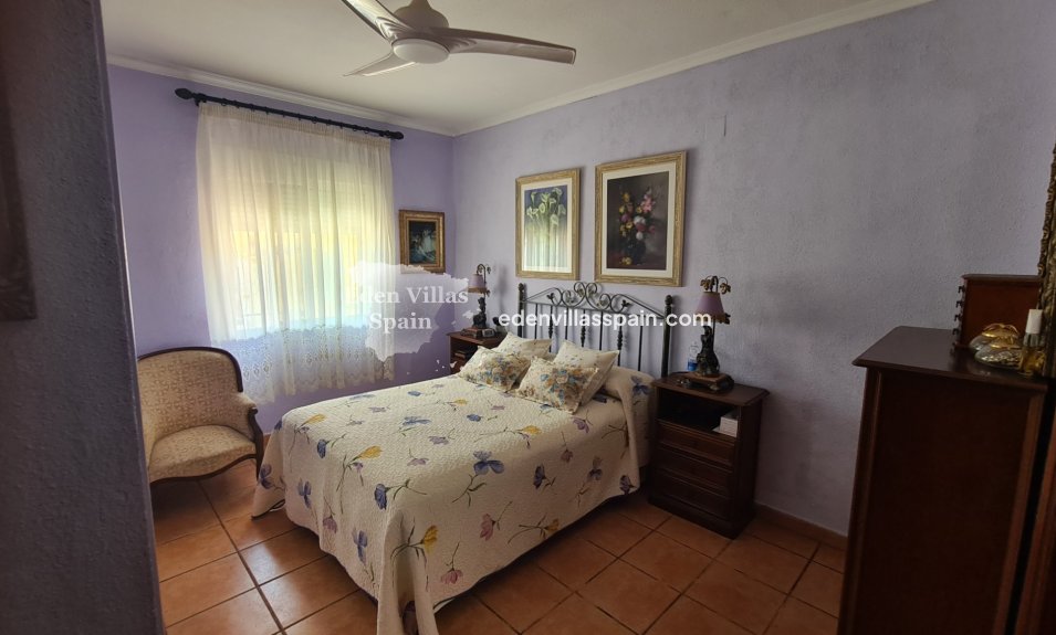 Resale - Country House - La Marina