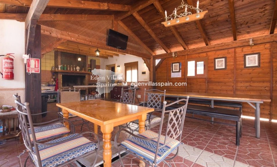 Resale - Country House - La Marina