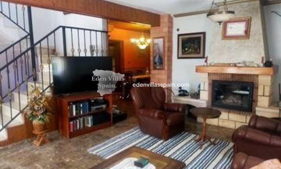 Resale - Country House - La Marina