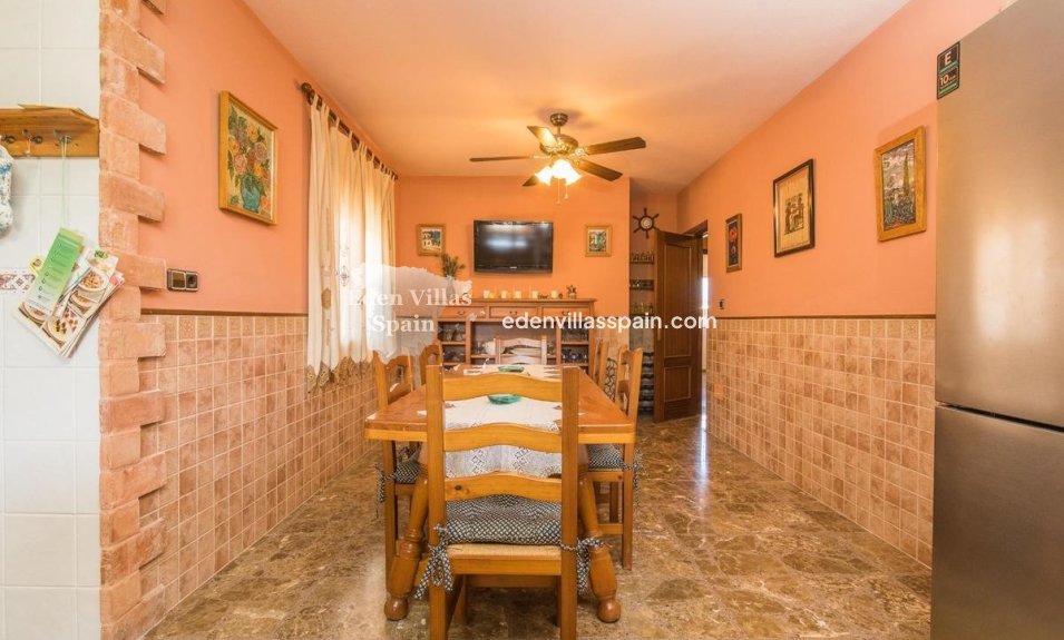 Resale - Country House - La Marina