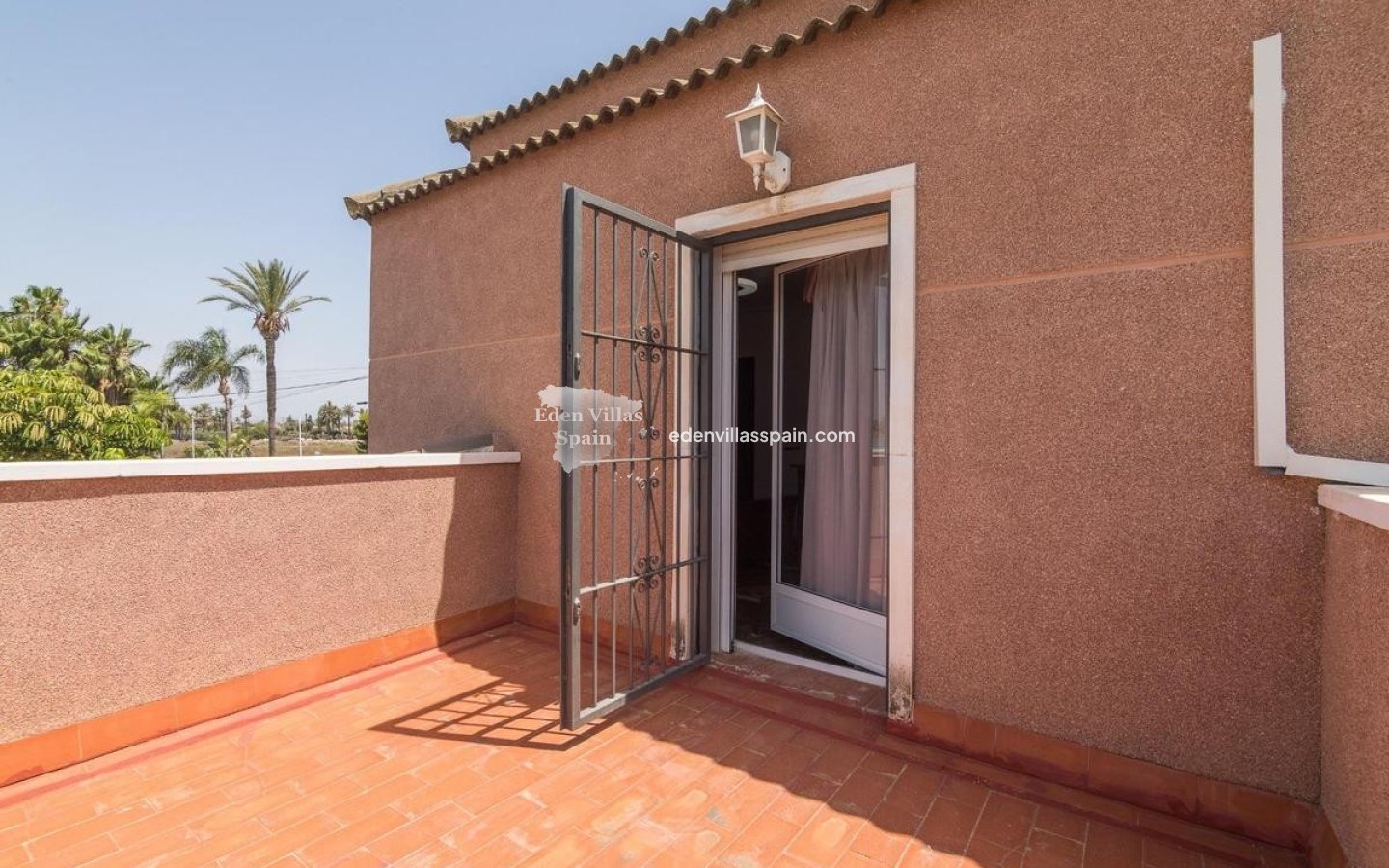 Resale - Country House - La Marina