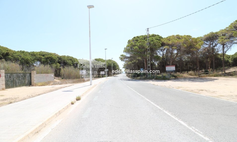 Resale - Country House - La Marina